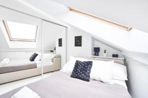 UNIQUE DESIGN Loft in middle of CENTRE of OLD TOWN with Netflix