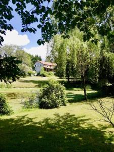 Maisons d'hotes La Grenouillere : photos des chambres