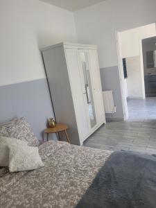 Petite Maison avec son jardin et accès indépendant à 14 mn de paris