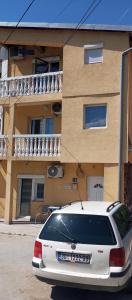 Airport MD Apartment