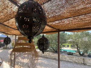 Maisons d'hotes Mas de Nonin St Remy de Provence : photos des chambres