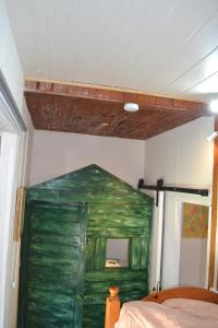Maisons de vacances Convivial gite 6-10-13 pers avec jacuzzi Cevennes entre Anduze et Ales : photos des chambres