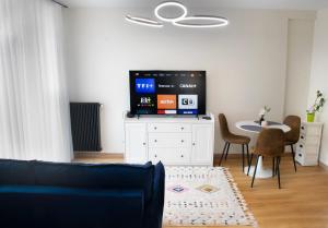Appartements Elegance w mobile Wi-Fi 7' to RER B Paris direct line Airports CDG and ORY : photos des chambres
