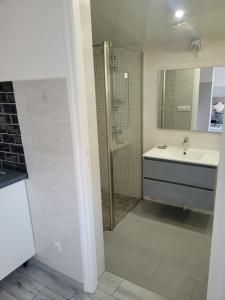 Appartements Petite Maison avec son jardin et acces independant a 14 mn de paris : photos des chambres