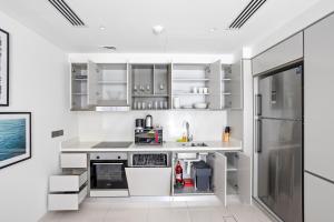 Spacious 2 BHK next to the Beach - Sunrise Bay