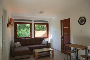 Madárles Vendégház