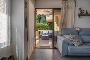 Sea view over Mascarat