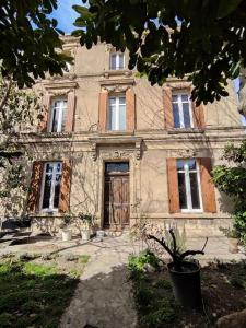 Villas Lovely Townhouse near St Remy : photos des chambres