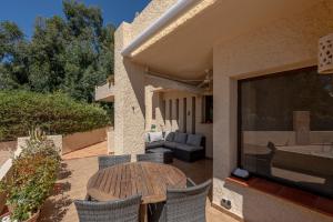 Sea view over Mascarat