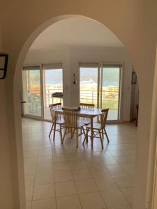 Appartements Les Cistes Appt type 3 avec terrasse vue sur mer : photos des chambres