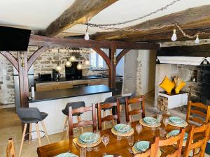 Maisons de vacances Au Charme d Antan Thalamy : photos des chambres