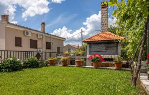 Cozy Apartment In Crikvenica With Wifi