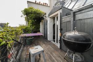 GuestReady - Cosy with Terrace near Passage Brady