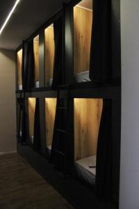 Hostel 90pods & C O working