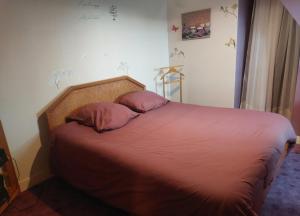 B&B / Chambres d'hotes LES ROSSIGNOLS : photos des chambres
