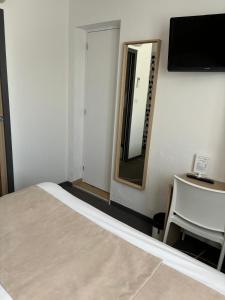 Hotels Hotel Le Blason : photos des chambres