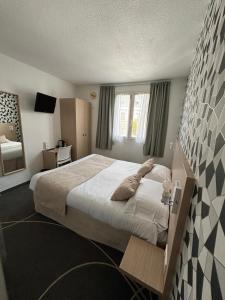 Hotels Hotel Le Blason : photos des chambres