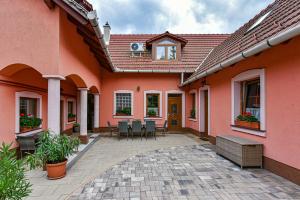 Honfoglalás Vendégház - 4hvězdičkové hotely ve městě Eger