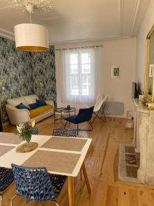 Appartements La Leonardine a deux pas du chateau royal : photos des chambres