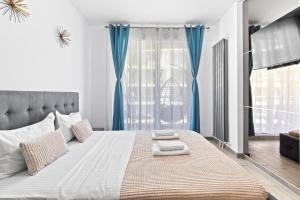 Evana Sunrise - Pool and Spa Beach Resort