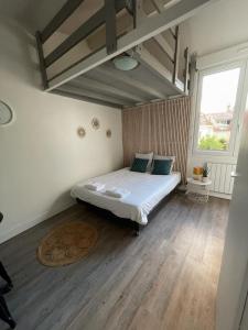 Appartements Studios dans l'hyper centre Bordeaux : photos des chambres