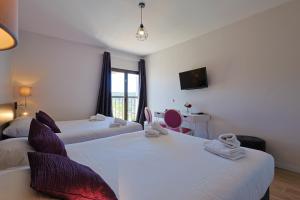 Hotels Hotel & Restaurant Perla Riviera : photos des chambres