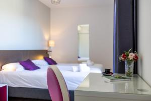 Hotels Hotel & Restaurant Perla Riviera : photos des chambres