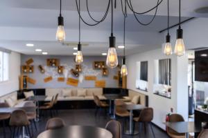 Hotels Hotel & Restaurant Perla Riviera : photos des chambres