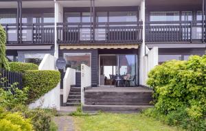 4 Bedroom Awesome Home In Simrishamn