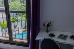 Hotels Hotel & Restaurant Perla Riviera : photos des chambres