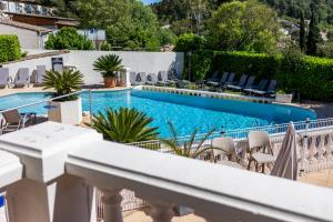 Hotels Hotel & Restaurant Perla Riviera : photos des chambres
