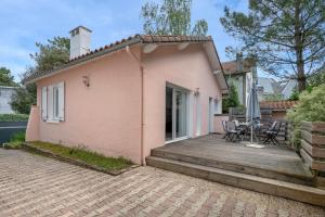 Maisons de vacances Maison pour 4 avec jardin a 1km de la plage : photos des chambres
