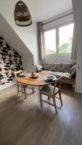 Appartements Appartement charmant et confortable en centre-ville : photos des chambres