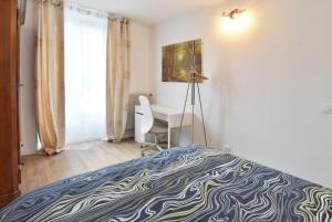 Appartements F2 proche gare - 5min RER Orly 15min : photos des chambres