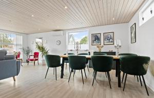 Amazing Home In Aars With Wifi