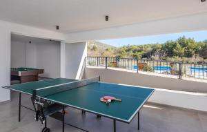 Pet Friendly Home In Dubrava Kod Sibenika 