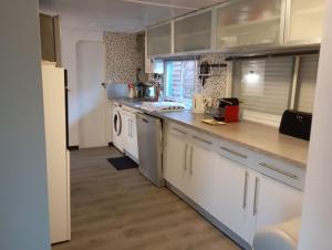 Campings Mobil home 6 pers - camping Les Arbouses - clim terrasse plancha : photos des chambres