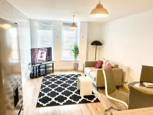Queens House Apartments Coventry - 考文垂