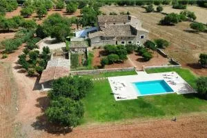 Villa Son Guinyol by Slow Villas - Orient