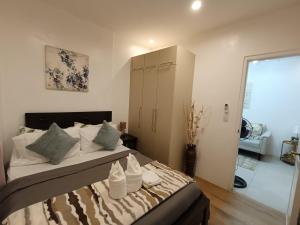 2bedrooms 2toilet& bath Matina Enclaves Condo