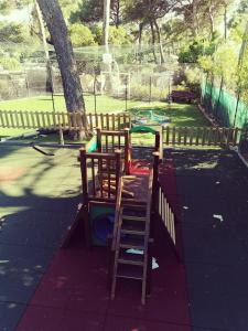 Campings Mobil home 6 pers - camping Les Arbouses - clim terrasse plancha : photos des chambres