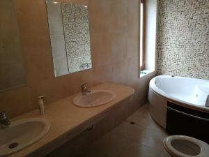 Fantastic family villa with sea view