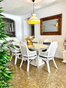 Playamar Deluxe pool & Beach Torremolinos Sinese design homes