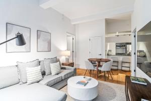 Magnificent 2BDR & 1BTH apartment