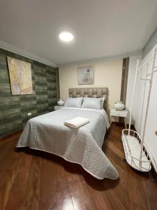 Dormitorio Embajada Americana LEO