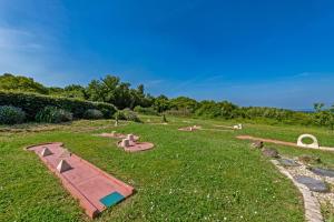 Chalets Chalet avec jardin vue mer 100m : photos des chambres