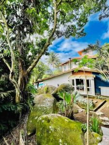 Casa em condomínio - Ilha Bela