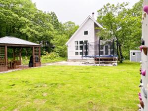 -AngelTree- 正統派アメリカンスタイルの温泉付き広々別荘