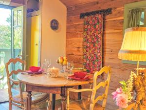 Lodges Domaine de Conillieres : photos des chambres
