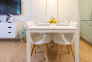 rentafive - Nuevo - Ascensor - Junto a la Playa